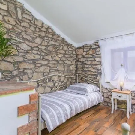 Rustic Casa Dvi Mandule In Novigrad Villa *