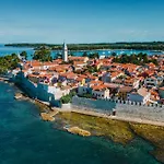 Rustic Casa Dvi Mandule In Novigrad 빌라 *