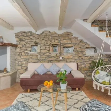 Rustic Casa Dvi Mandule In Novigrad