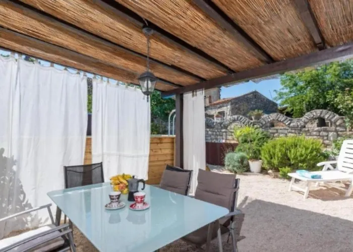 Rustic Casa Dvi Mandule In Novigrad *