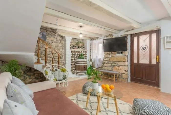 Rustic Casa Dvi Mandule In Novigrad Villa *
